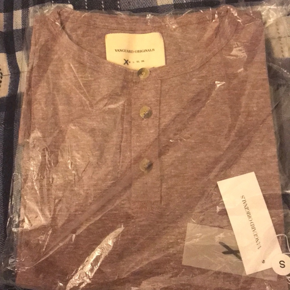 Short Sleeve Henley Tee